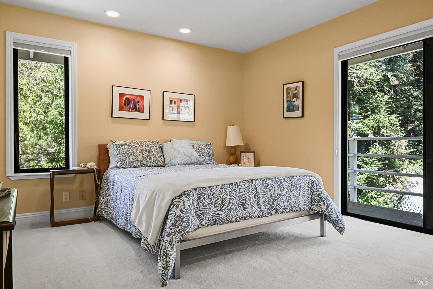 4702 Hillsboro Circle Santa Rosa CA 95405