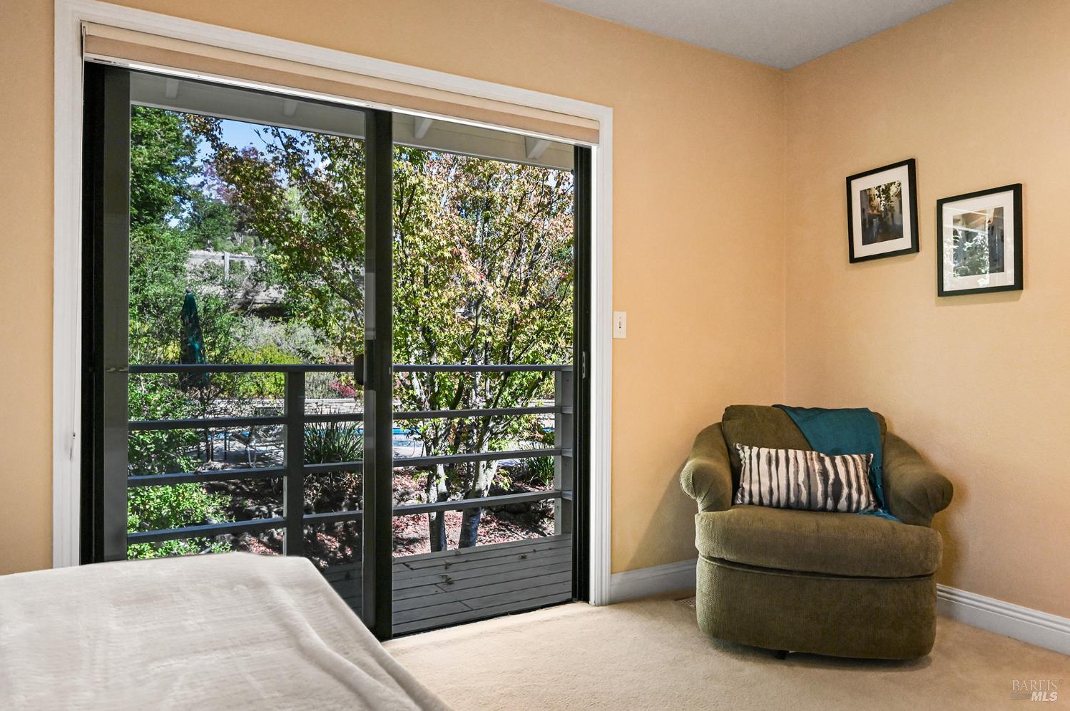 4702 Hillsboro Circle Santa Rosa CA 95405