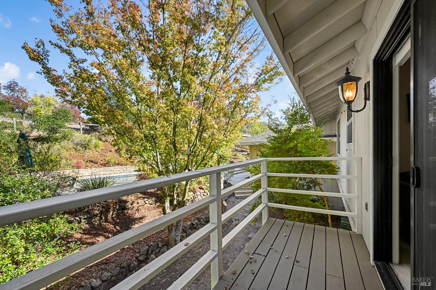 4702 Hillsboro Circle Santa Rosa CA 95405