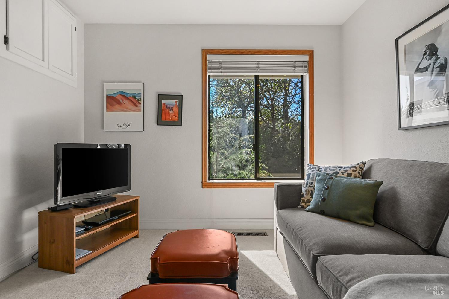 4702 Hillsboro Circle Santa Rosa CA 95405