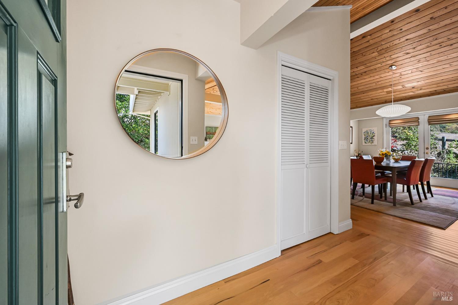 4702 Hillsboro Circle Santa Rosa CA 95405