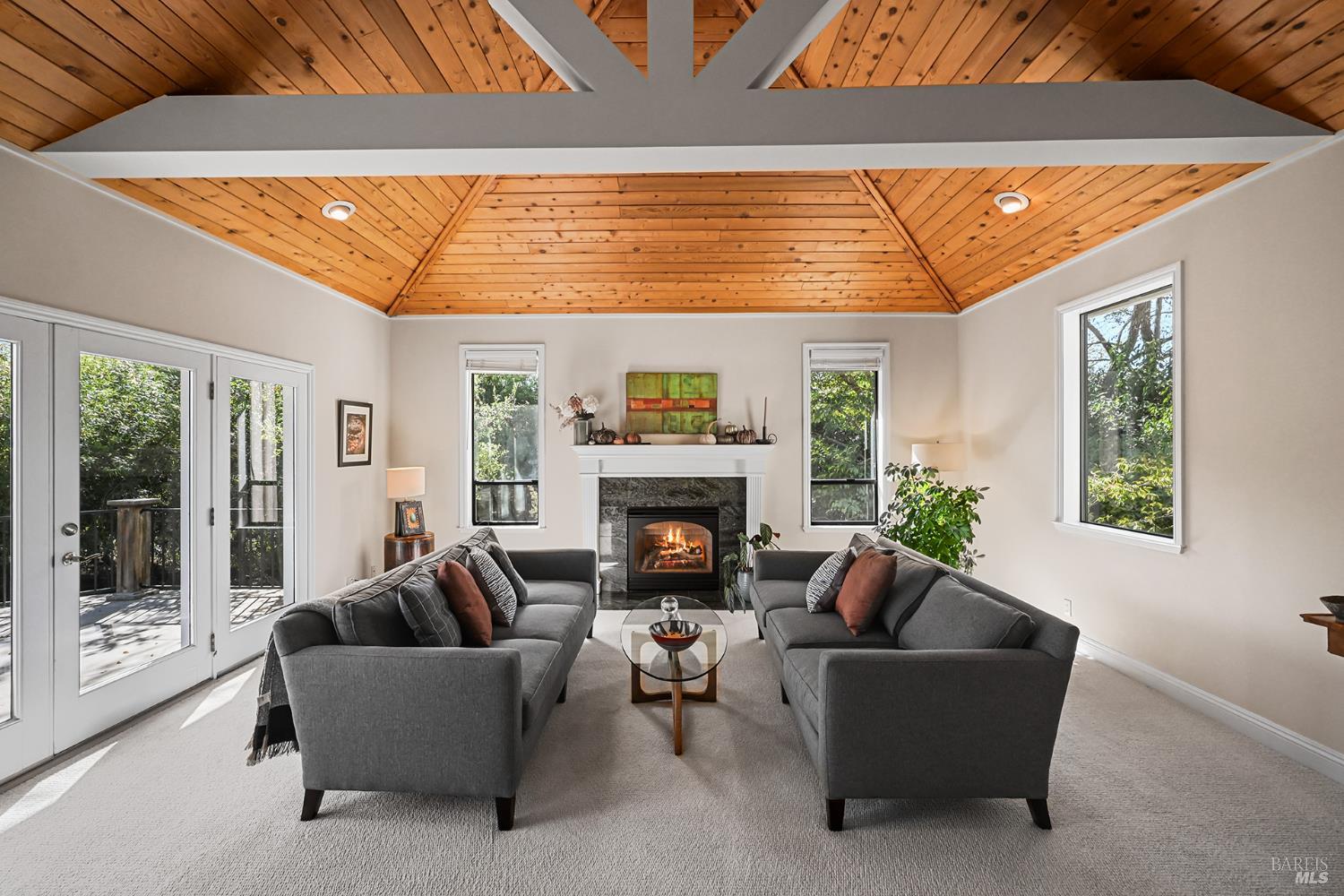 4702 Hillsboro Circle Santa Rosa CA 95405