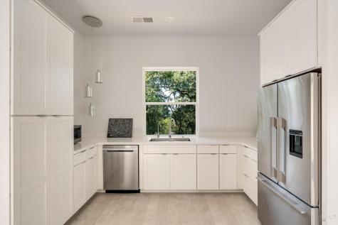 3389 Lake Park Court Santa Rosa CA 95403