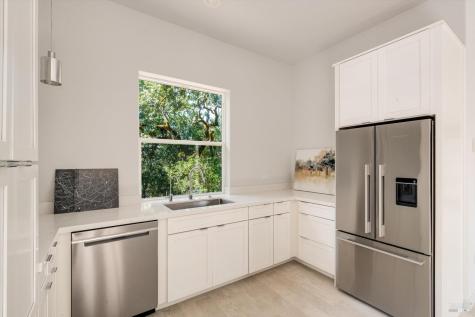 3389 Lake Park Court Santa Rosa CA 95403