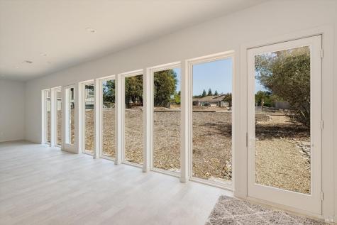 3389 Lake Park Court Santa Rosa CA 95403