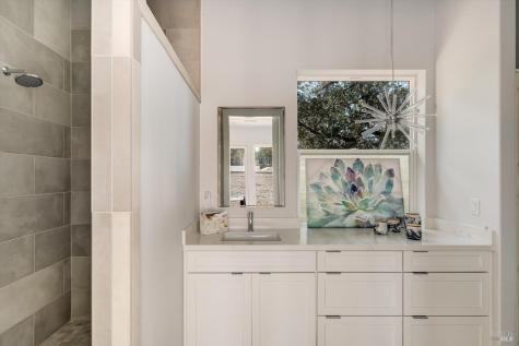 3389 Lake Park Court Santa Rosa CA 95403