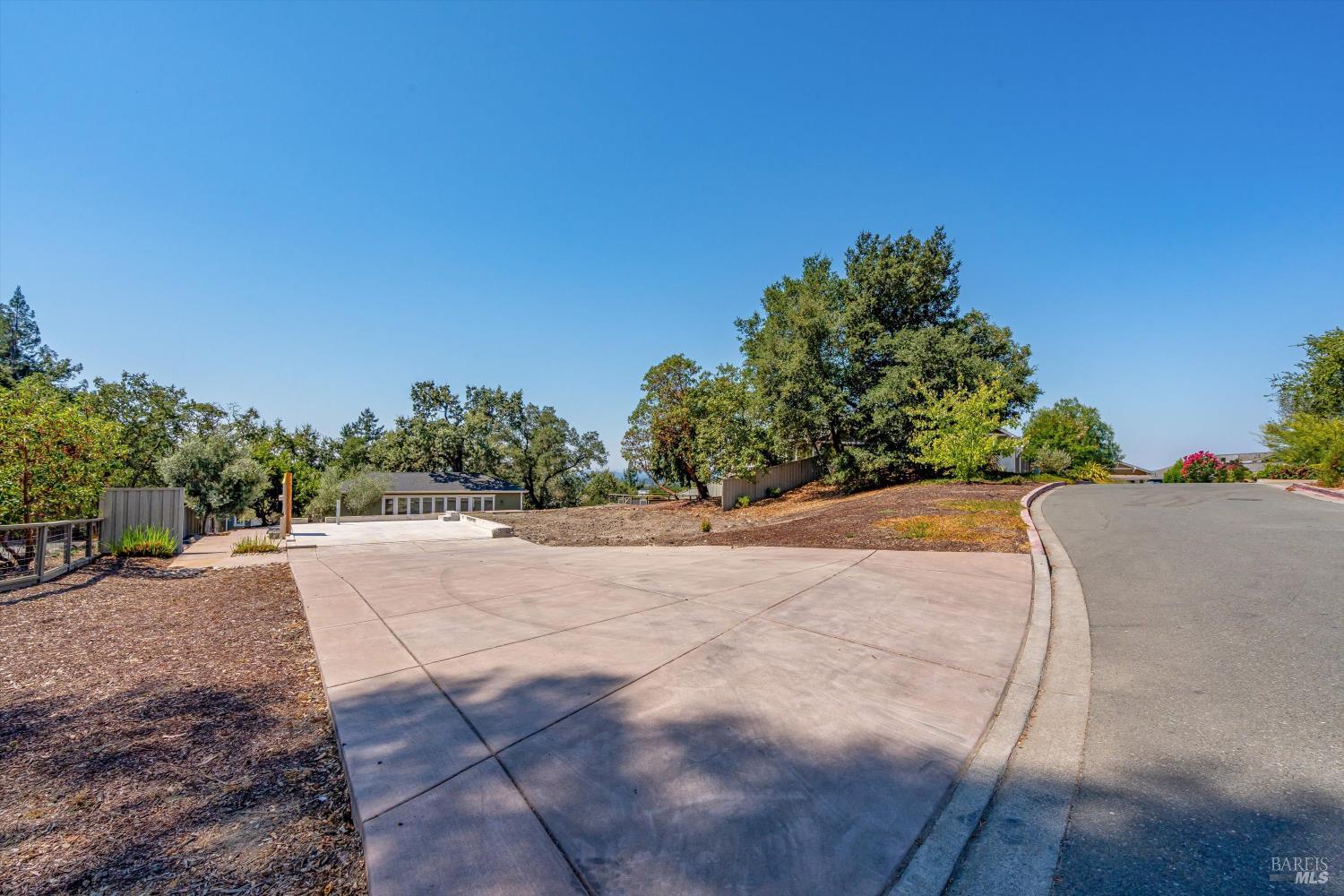 3389 Lake Park Court Santa Rosa CA 95403