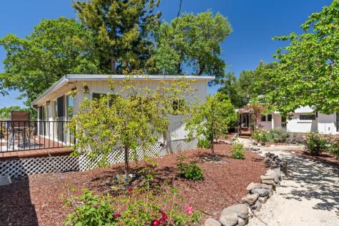 10-11 Waldruhe Heights Glen Ellen CA 95442