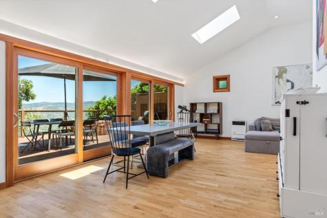 10-11 Waldruhe Heights Glen Ellen CA 95442