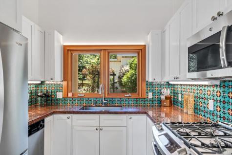 10-11 Waldruhe Heights Glen Ellen CA 95442