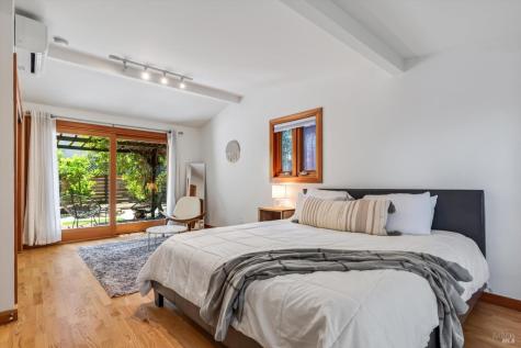 10-11 Waldruhe Heights Glen Ellen CA 95442