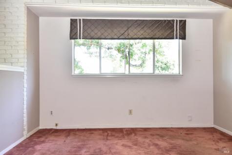 1203 Alberca Road Sonoma CA 95476