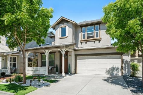 1425 Yarberry Lane Petaluma CA 94954