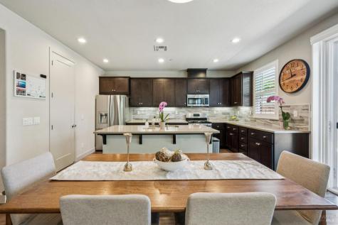1425 Yarberry Lane Petaluma CA 94954