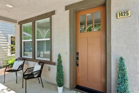 1425 Yarberry Lane Petaluma CA 94954