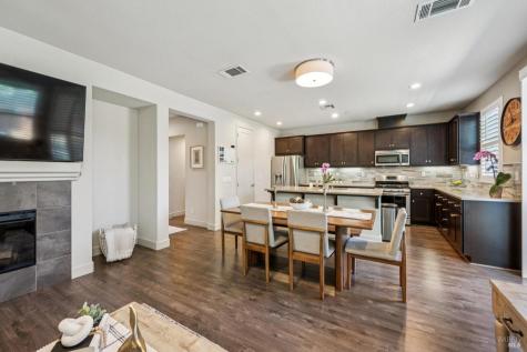 1425 Yarberry Lane Petaluma CA 94954