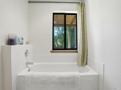 3460 Happy Valley Avenue Santa Rosa CA 95404