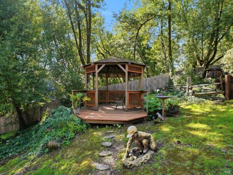 3460 Happy Valley Avenue Santa Rosa CA 95404