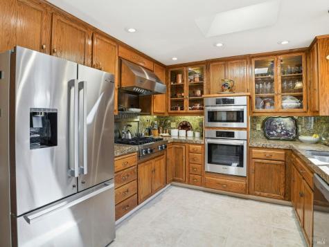 3460 Happy Valley Avenue Santa Rosa CA 95404