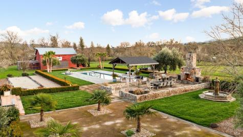 360 Lawndale Road Kenwood CA 95452