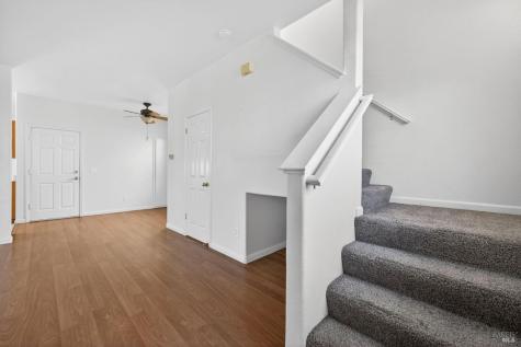 1440 Tammy Way Santa Rosa CA 95401