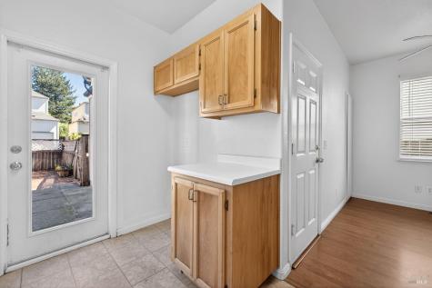 1440 Tammy Way Santa Rosa CA 95401