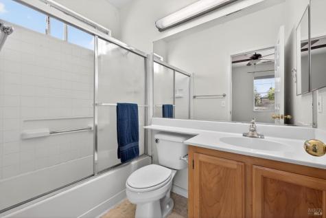 1440 Tammy Way Santa Rosa CA 95401