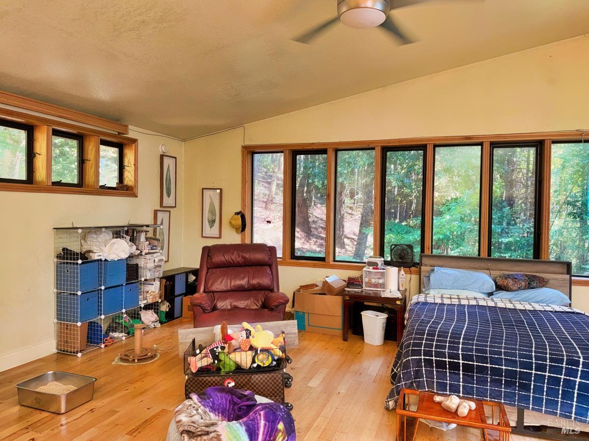 4345 Blackhawk Drive Willits CA 95490