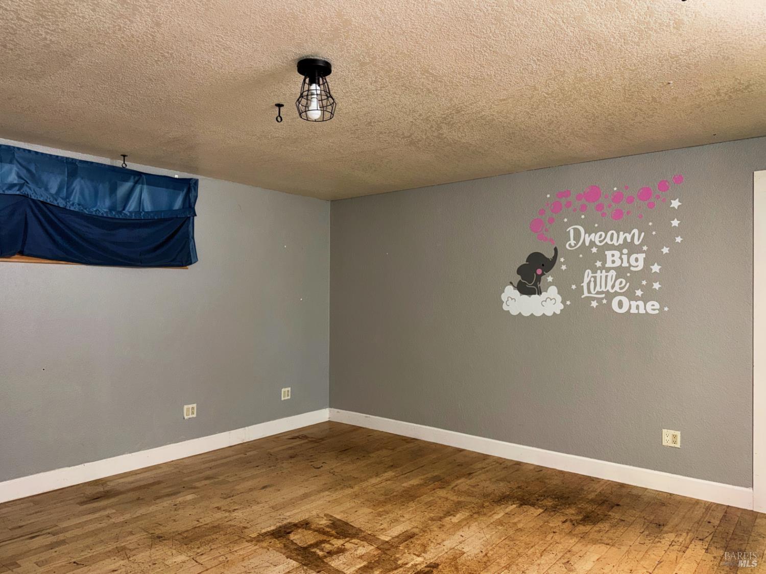 4345 Blackhawk Drive Willits CA 95490