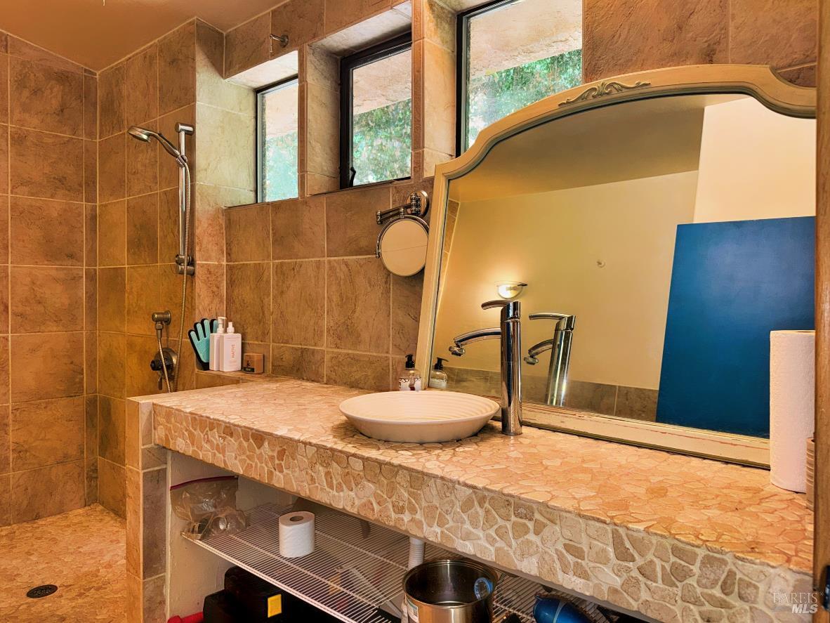 4345 Blackhawk Drive Willits CA 95490