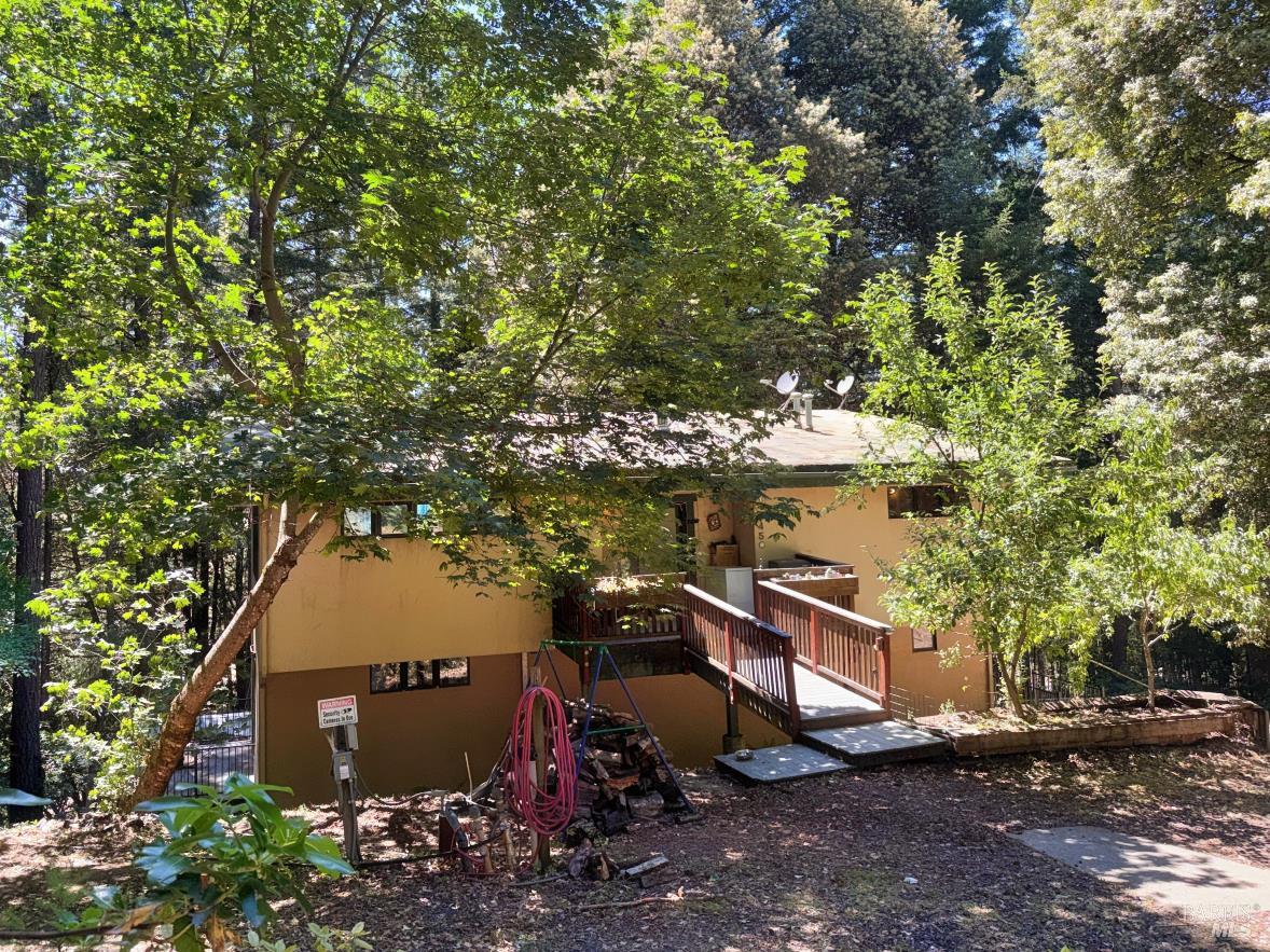 4345 Blackhawk Drive Willits CA 95490