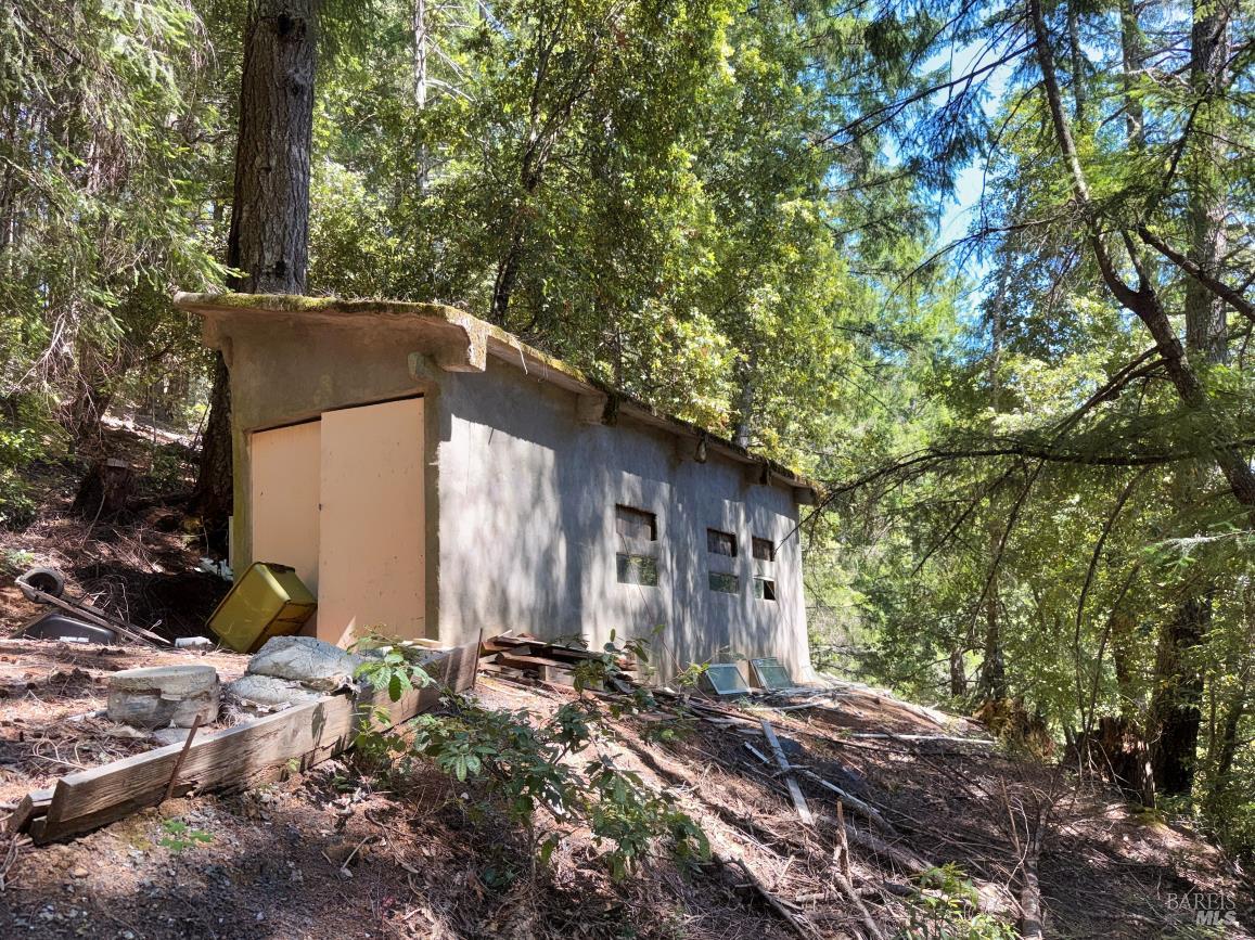 4345 Blackhawk Drive Willits CA 95490