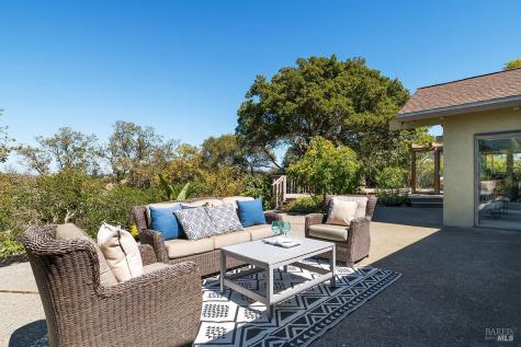 22 Terry Circle Novato CA 94947