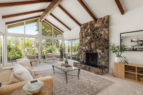 22 Terry Circle Novato CA 94947