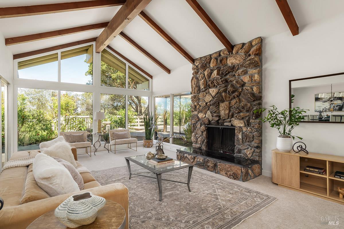 22 Terry Circle Novato CA 94947