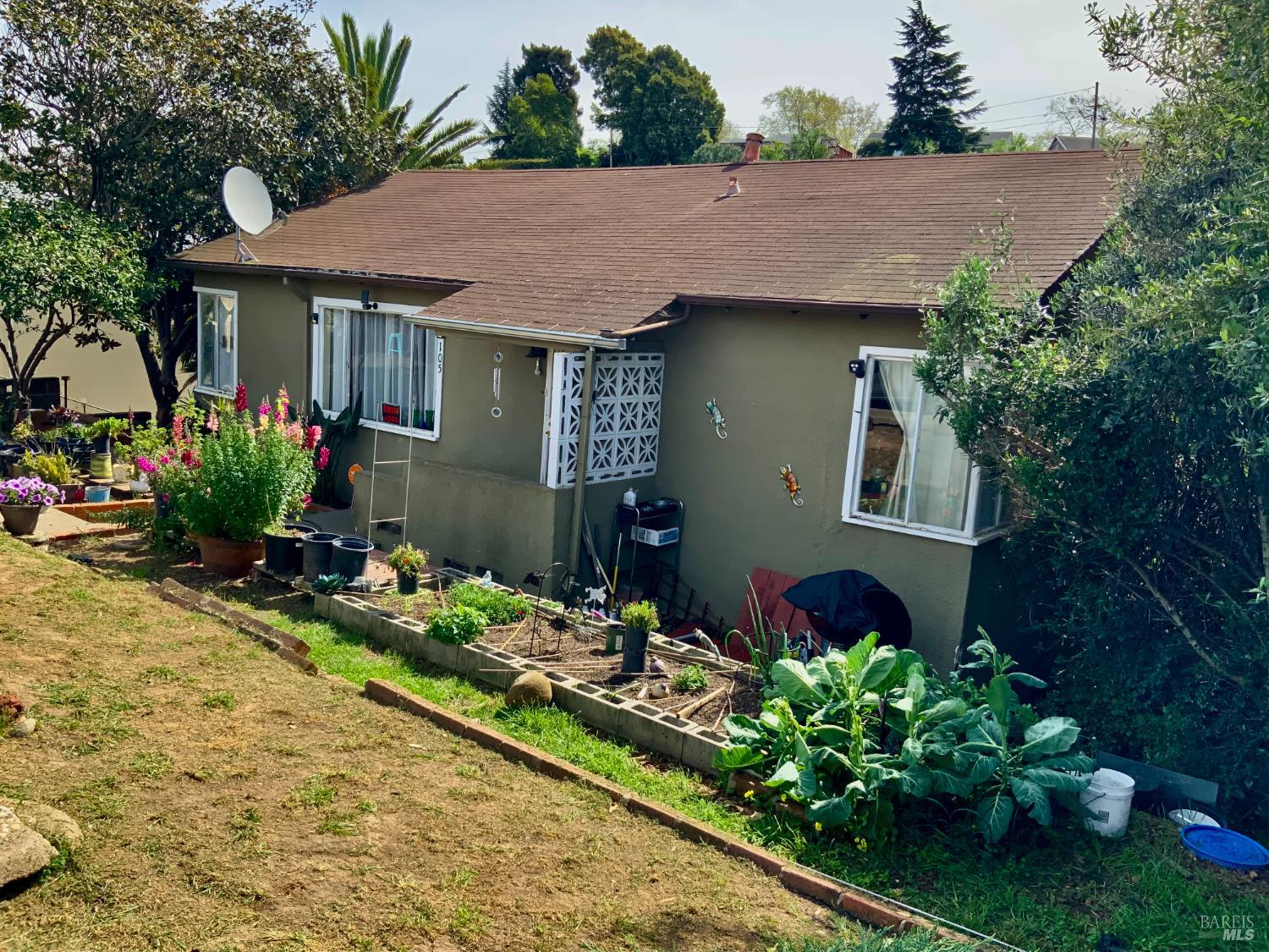 105 Laguna Street Vallejo CA 94591