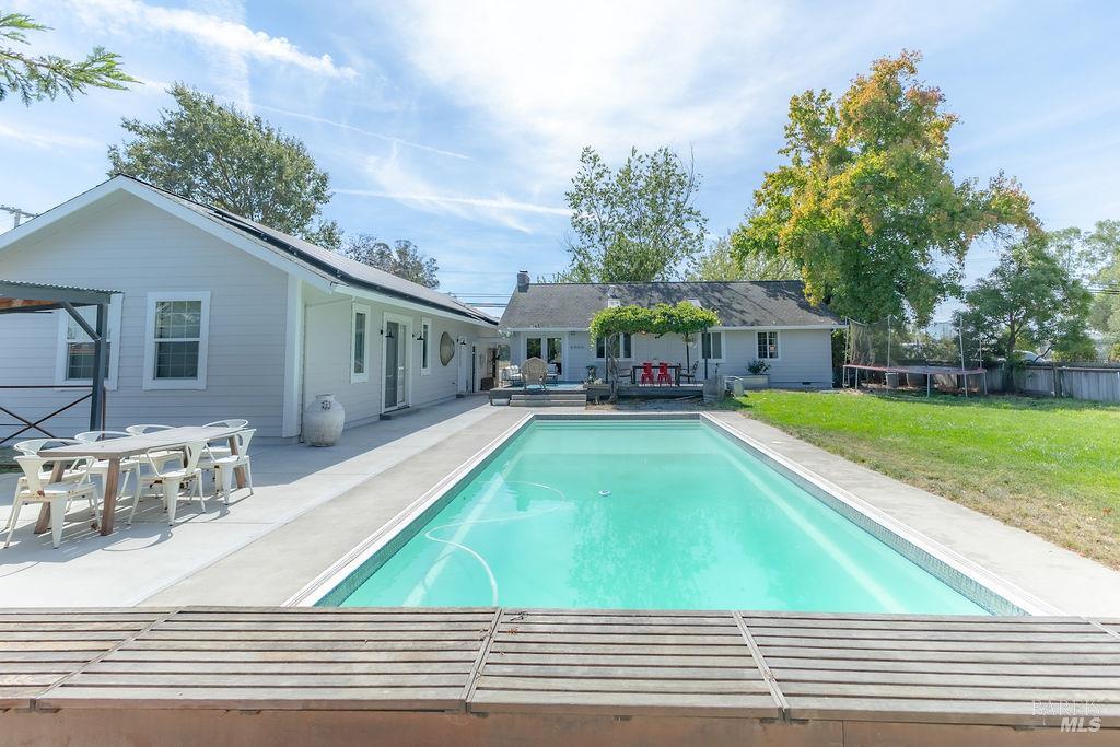 2565 Piner Road Santa Rosa CA 95401