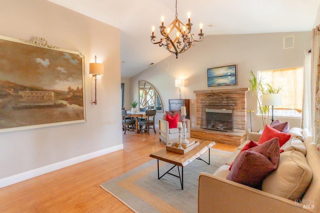 2565 Piner Road Santa Rosa CA 95401