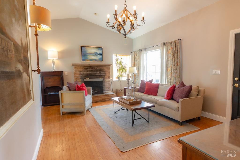 2565 Piner Road Santa Rosa CA 95401