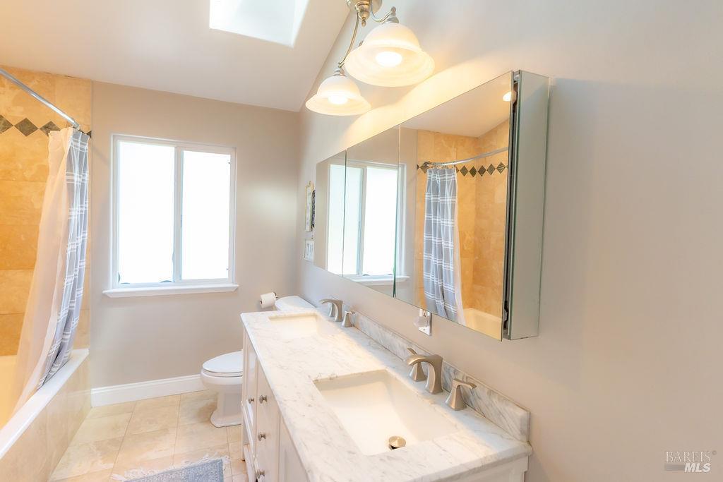 2565 Piner Road Santa Rosa CA 95401