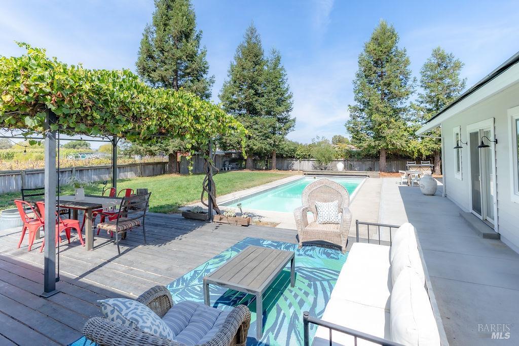 2565 Piner Road Santa Rosa CA 95401