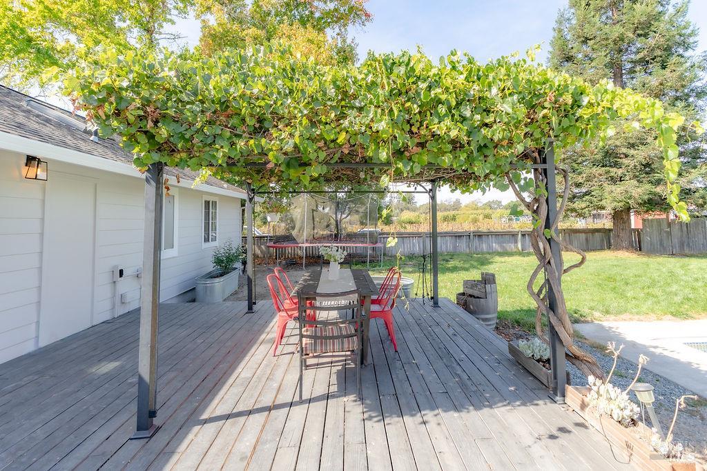 2565 Piner Road Santa Rosa CA 95401