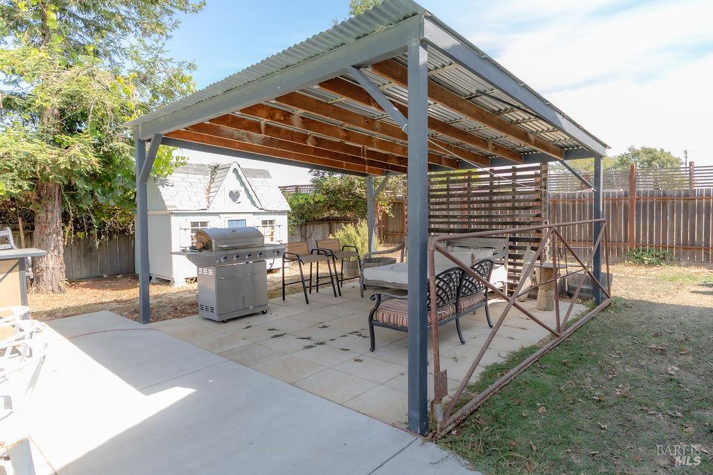 2565 Piner Road Santa Rosa CA 95401