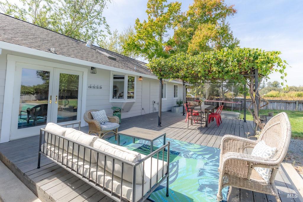 2565 Piner Road Santa Rosa CA 95401