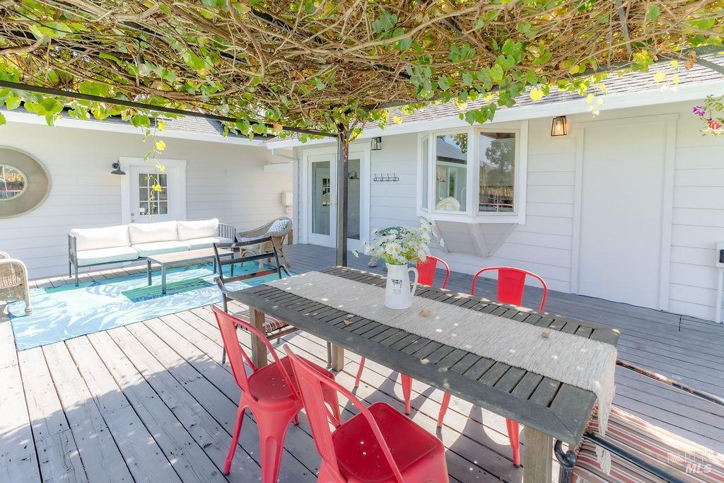 2565 Piner Road Santa Rosa CA 95401