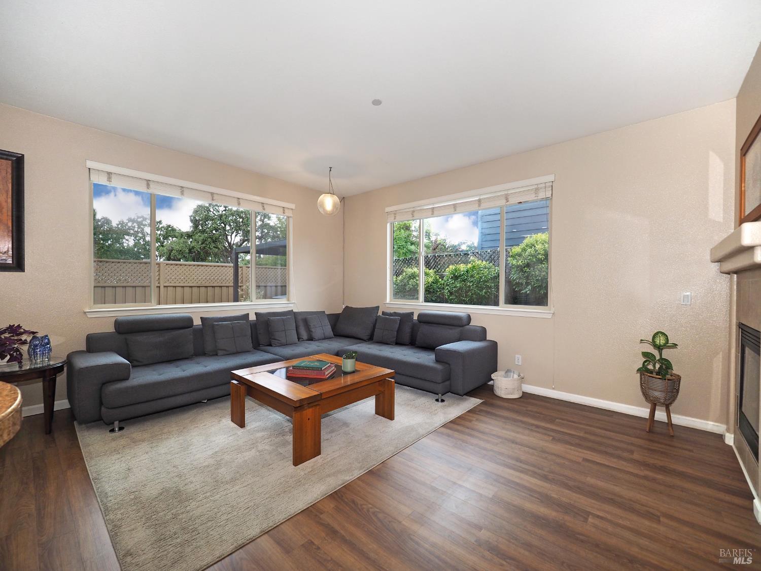 4615 Sorrento Way Santa Rosa CA 95409