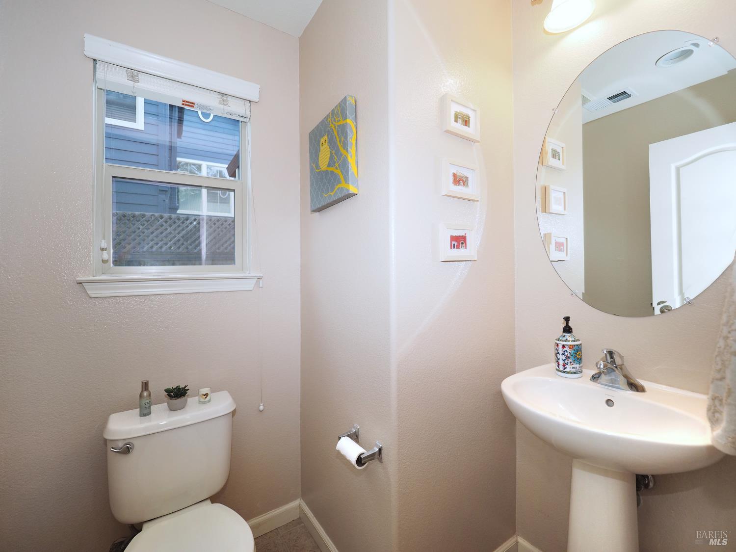 4615 Sorrento Way Santa Rosa CA 95409