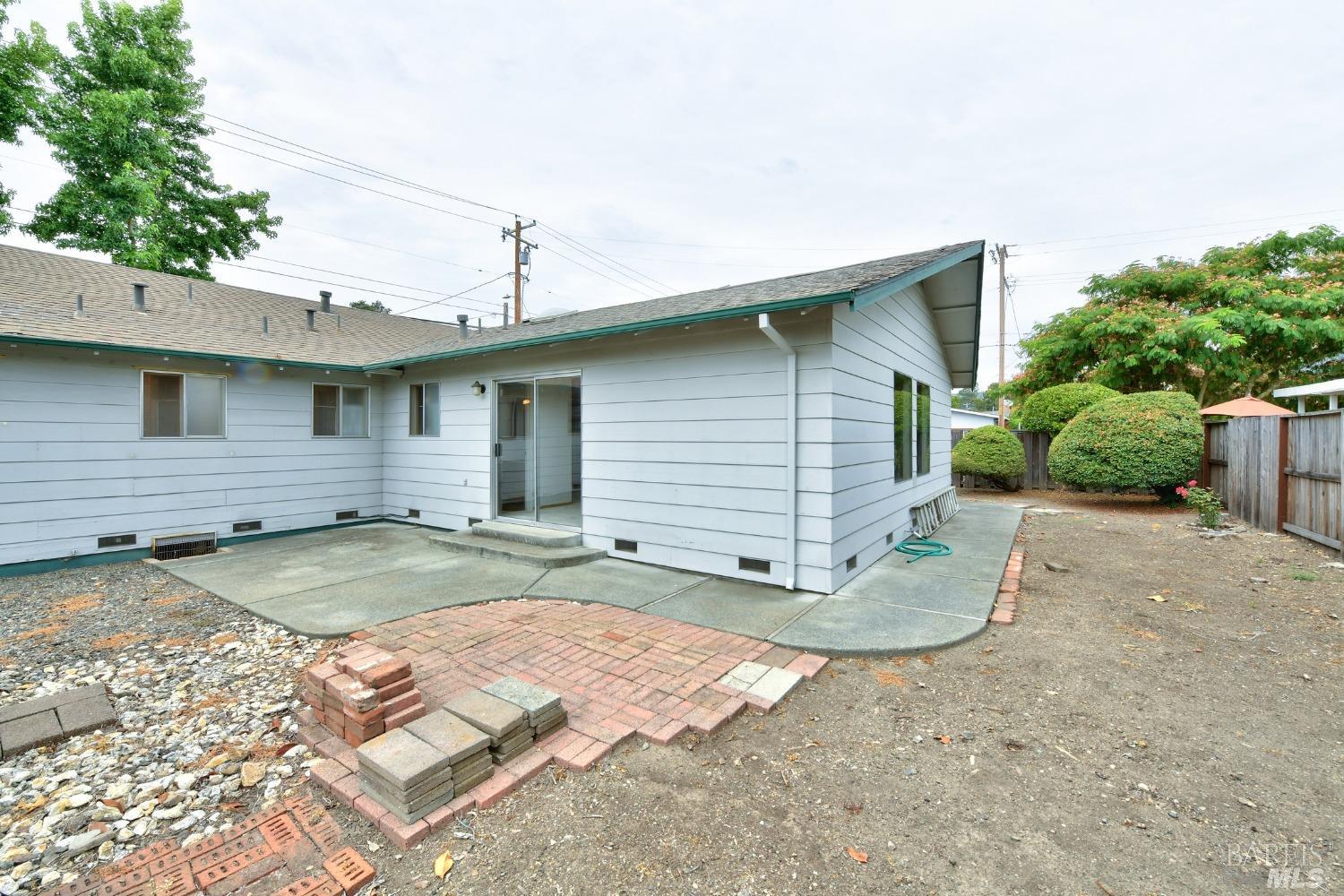 928 Middle Rincon Road Santa Rosa CA 95409