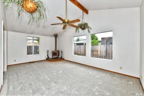 928 Middle Rincon Road Santa Rosa CA 95409