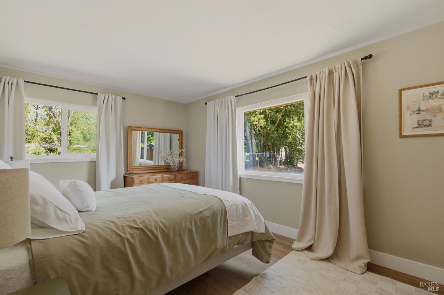 3294 Vichy Avenue Napa CA 94558